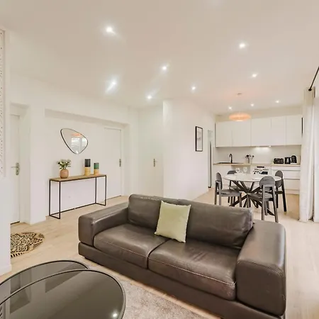 2 A Marcq Avec Terrasse Apartment